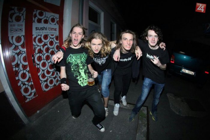 Ilustračný obrázok k článku Bystrickí metalisti z kapely Anstratus: Nedali sa odradiť a šplhajú sa za veľkým úspechom!