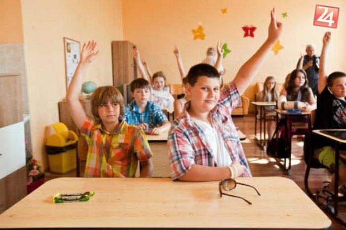 Ilustračný obrázok k článku Zmeny na základných školách: Angličtina ostáva, ale druhý cudzí jazyk už nebude povinný