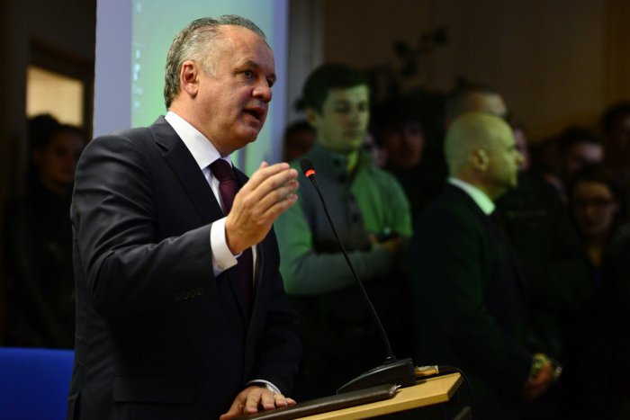Ilustračný obrázok k článku Andrej Kiska navštívil Trnavskú univerzitu: Stretol sa s budúcimi učiteľmi