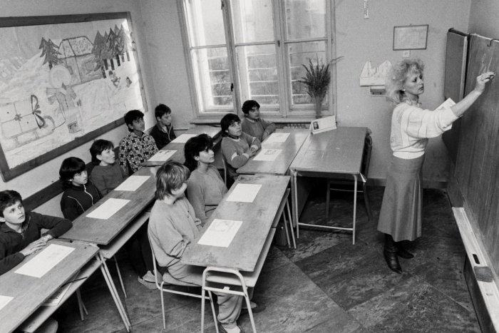 Ilustračný obrázok k článku FOTO, ktoré zachytilo najboľavejšie miesto školstva pod Urpínom: Aha, s čím sa Bystrica pasovala za socíku!
